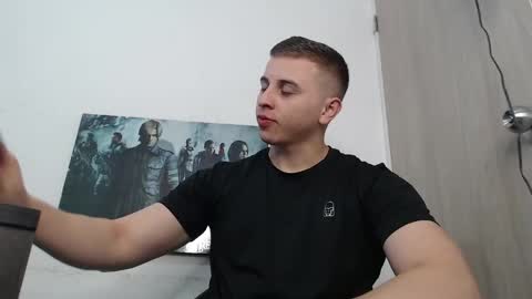draco_boy2000 online show from 06/01/26, 11:28