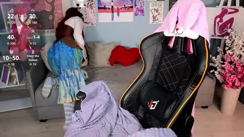 Snapshot of draculaura_ chatting on 04/04/26, 10:35 Draculaura online show from 04/04/26, 10:35