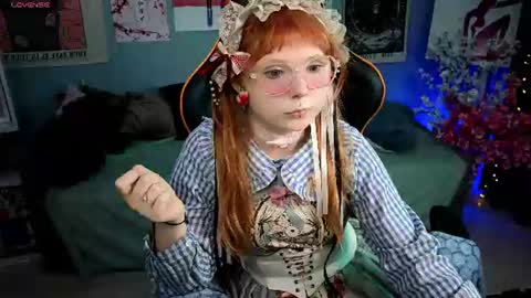 Snapshot of draculaura_ chatting on 06/26/26, 11:14 Draculaura online show from 06/26/26, 11:14