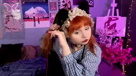Snapshot of draculaura_ chatting on 07/10/26, 11:02 Draculaura online show from 07/10/26, 11:02