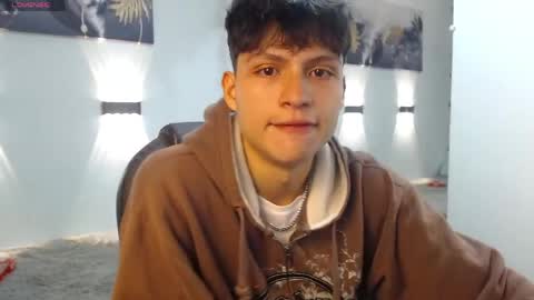 Snapshot of drago_ivan chatting on 05/25/26, 11:49 IVAN online show from 05/25/26, 11:49