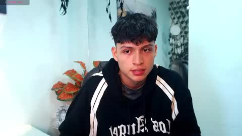 Snapshot of drago_ivan chatting on 06/25/26, 12:31 IVAN online show from 06/25/26, 12:31