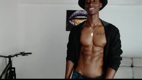 Drake 23 online show from 10/15/25, 08:36