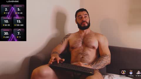 Snapshot of drake_cole11 chatting on 10/29/25, 03:20 drake_cole11 online show from 10/29/25, 03:20