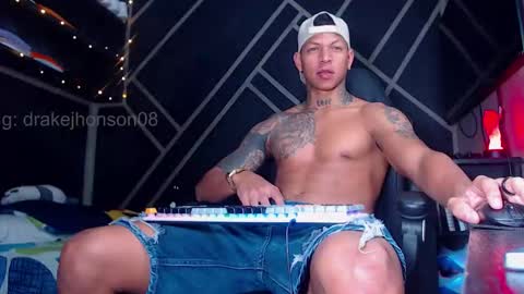 Drake online show from 10/23/25, 04:12