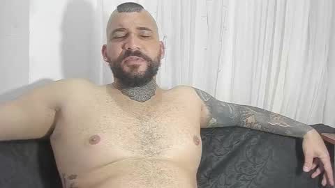 drake whitee Independent Model online show from 02/04/25, 03:44