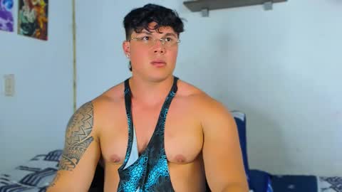 drake_xion1 online show from 03/11/25, 01:37