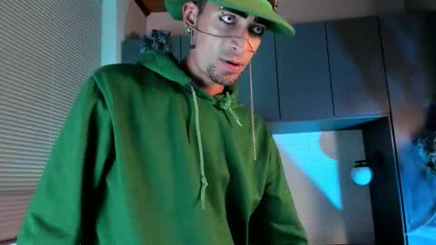 Drake Neuman online show from 10/29/25, 04:37