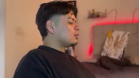 drakeeee online show from 04/15/26, 01:51