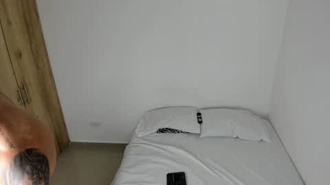 Drake Smith online show from 11/19/25, 01:27