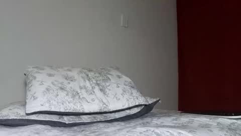 Andrs  Independent Model online show from 05/17/26, 10:55