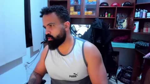 Snapshot of drako_argenti_ chatting on 01/22/25, 06:52 Drako online show from 01/22/25, 06:52