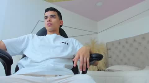 Drako online show from 04/12/26, 08:25