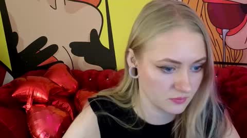 Snapshot of dramaquenn chatting on 02/12/26, 07:03 Lina online show from 02/12/26, 07:03