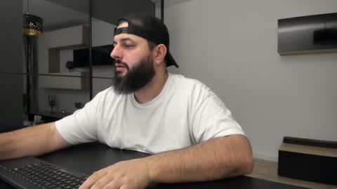 DravenPeak online show from 12/14/25, 04:56