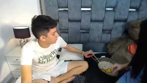 -- nicolle and jhon -- online show from 03/05/25, 02:14