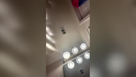 dre0524 online show from 02/22/26, 02:13