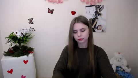 Mari online show from 04/13/26, 07:36