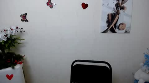 Mari online show from 07/13/26, 07:22