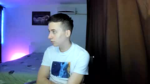 Johnny online show from 05/21/26, 07:54