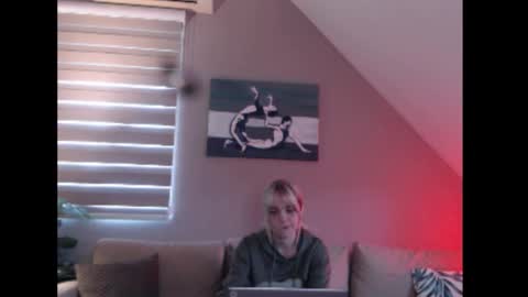 A girl online show from 10/15/25, 07:30