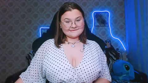 Snapshot of dreamforyoue2 chatting on 09/22/25, 06:10 dreamforyoue2 online show from 09/22/25, 06:10