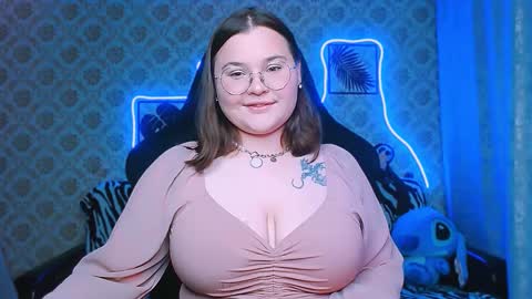 Snapshot of dreamforyoue2 chatting on 09/29/25, 07:51 dreamforyoue2 online show from 09/29/25, 07:51