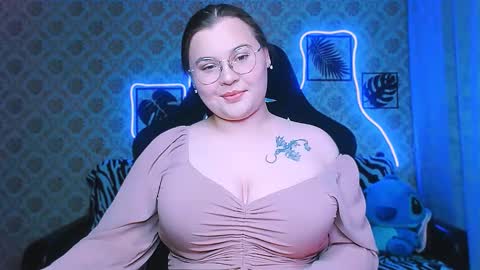 Snapshot of dreamforyoue2 chatting on 11/04/25, 08:52 dreamforyoue2 online show from 11/04/25, 08:52