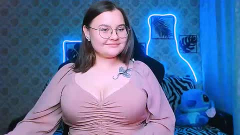 Snapshot of dreamforyoue2 chatting on 11/06/25, 07:59 dreamforyoue2 online show from 11/06/25, 07:59