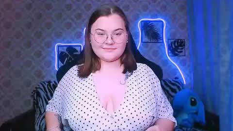 Snapshot of dreamforyoue2 chatting on 11/11/25, 08:20 dreamforyoue2 online show from 11/11/25, 08:20