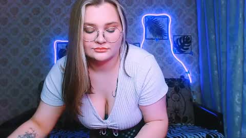 dreamforyoue2 online show from 05/28/26, 05:43