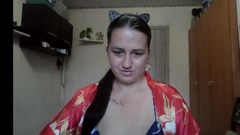 Snapshot of dreamiebelle chatting on 09/30/25, 06:40 dreamiebelle online show from 09/30/25, 06:40