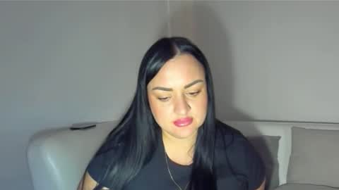 Snapshot of dreamyhousewife1 chatting on 10/15/25, 06:08 dreamyhousewife1 online show from 10/15/25, 06:08