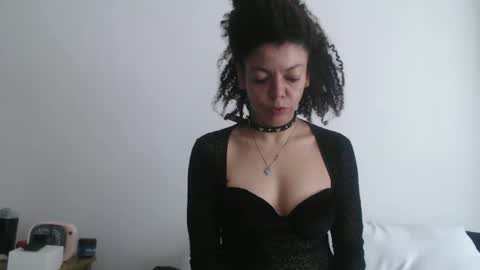 DreamyLatina online show from 01/17/26, 02:33