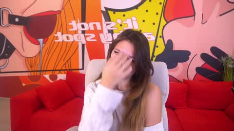 Lina online show from 01/06/25, 07:31