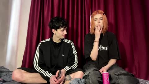 Elena and Nikolai online show from 04/05/26, 08:11