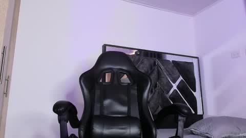 Kevin online show from 12/02/25, 07:09