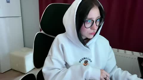 Tara  Sonny online show from 12/29/24, 11:18