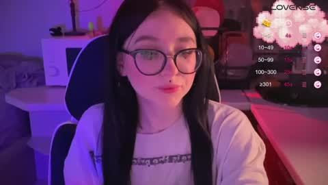 Tara  Sonny online show from 03/10/25, 12:37