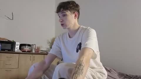 Mark online show from 12/17/25, 02:45