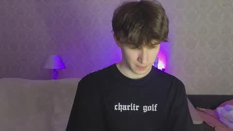 Mark online show from 03/25/26, 08:59