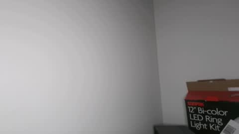 Snapshot of dripbliss chatting on 12/05/24, 02:55 Dripbliss online show from 12/05/24, 02:55