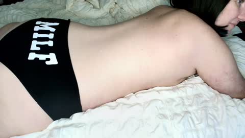 Snapshot of dripbliss chatting on 01/03/25, 10:08 Dripbliss online show from 01/03/25, 10:08