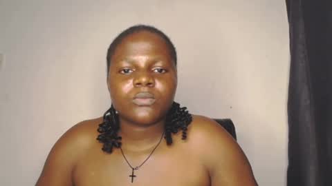 Layla online show from 09/27/25, 08:41