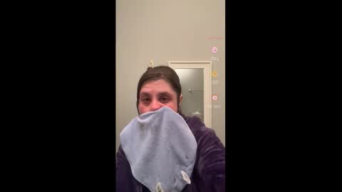 Drippy kitty  online show from 01/08/26, 04:53