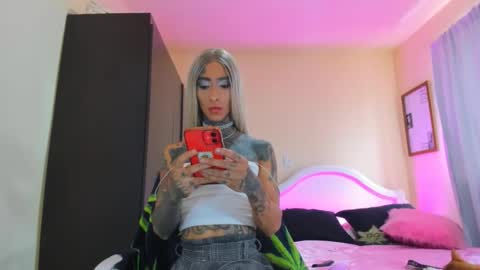 drippyorlove online show from 02/15/25, 05:28