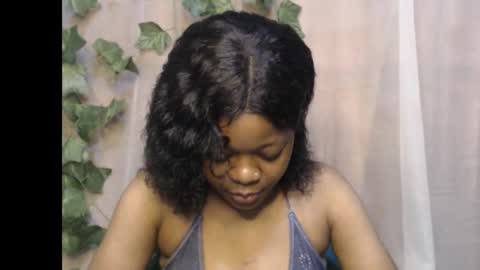 linda online show from 09/10/25, 10:48