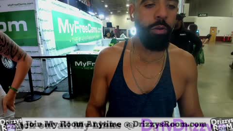 Snapshot of drizzys_room chatting on 12/06/24, 11:25 DirtyDrizzy online show from 12/06/24, 11:25