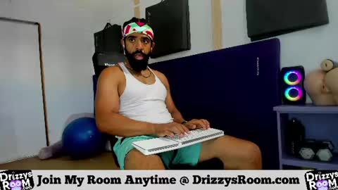 Snapshot of drizzys_room chatting on 07/10/26, 01:14 DirtyDrizzy online show from 07/10/26, 01:14