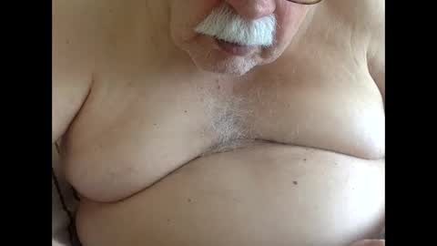 Snapshot of drnick069 chatting on 03/29/26, 03:01 drnick069 online show from 03/29/26, 03:01